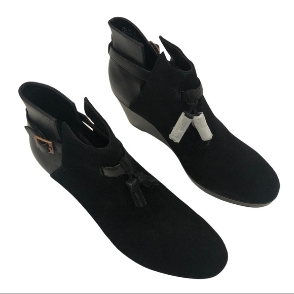 WOLVERINE Samantha Pleet Socialite‎ Black Bootie - Picture 3 of 12